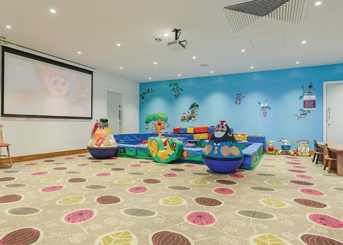 Piran Meadows Resort New Quay Extérieur photo