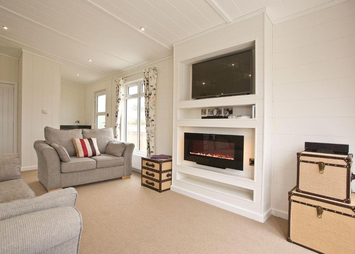 Piran Meadows Resort New Quay Extérieur photo