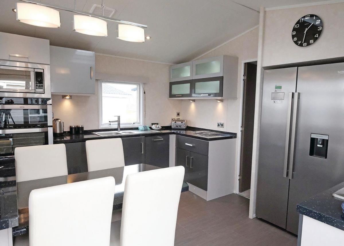 Piran Meadows Resort New Quay Extérieur photo