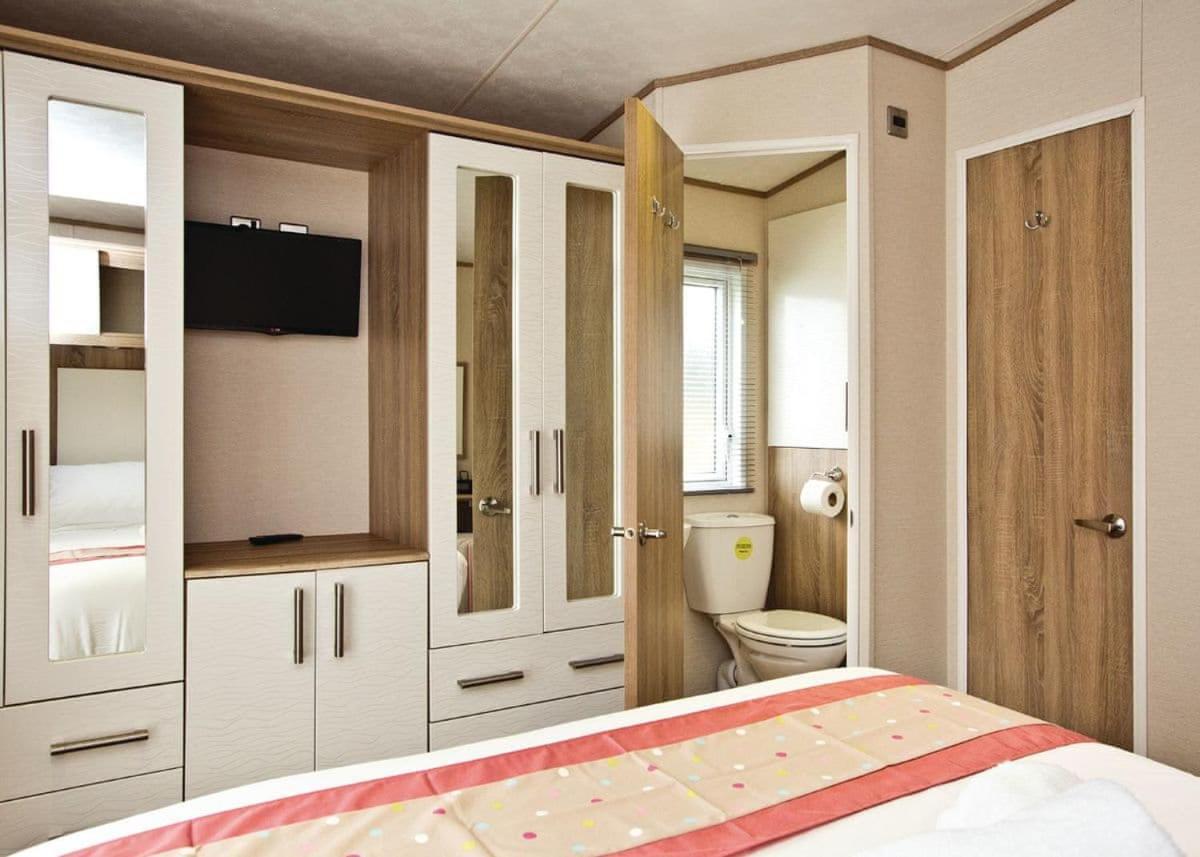 Piran Meadows Resort New Quay Extérieur photo