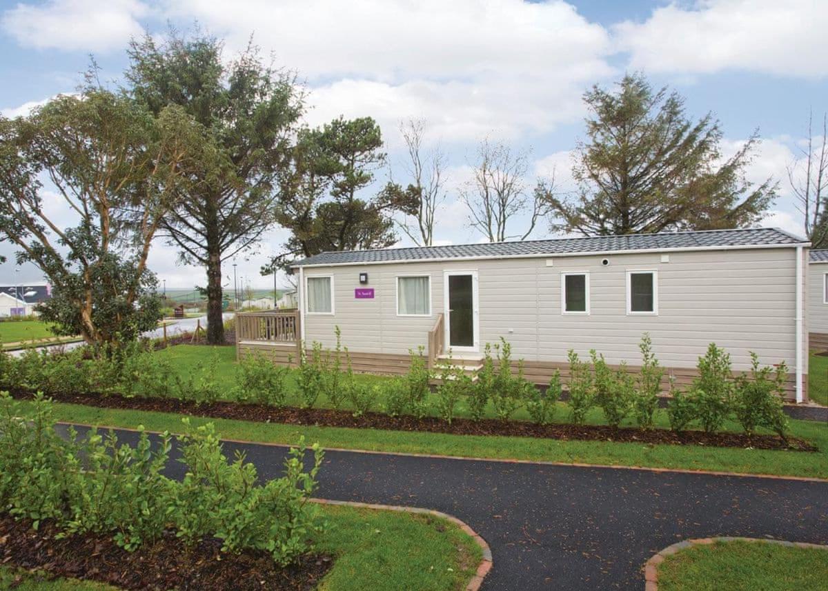 Piran Meadows Resort New Quay Extérieur photo