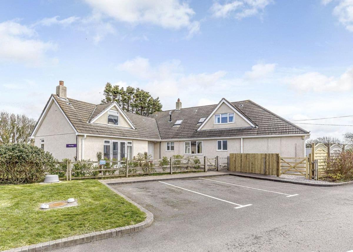 Piran Meadows Resort New Quay Extérieur photo